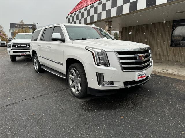 used 2019 Cadillac Escalade ESV car, priced at $33,988