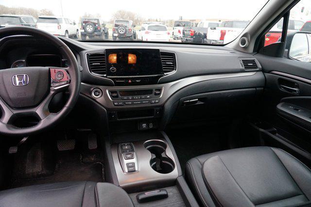 used 2021 Honda Pilot car, priced at $29,988