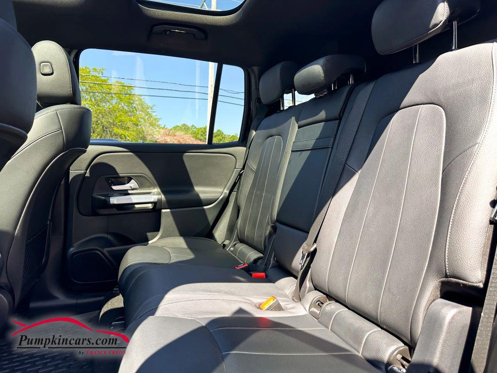 used 2022 Mercedes-Benz GLB 250 car, priced at $30,995