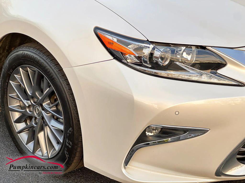 used 2018 Lexus ES 350 car, priced at $26,995