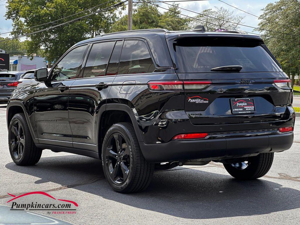 used 2023 Jeep Grand Cherokee car, priced at $34,995