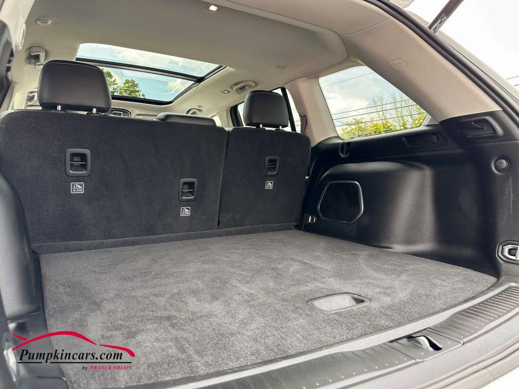 used 2023 Jeep Grand Cherokee car, priced at $34,995