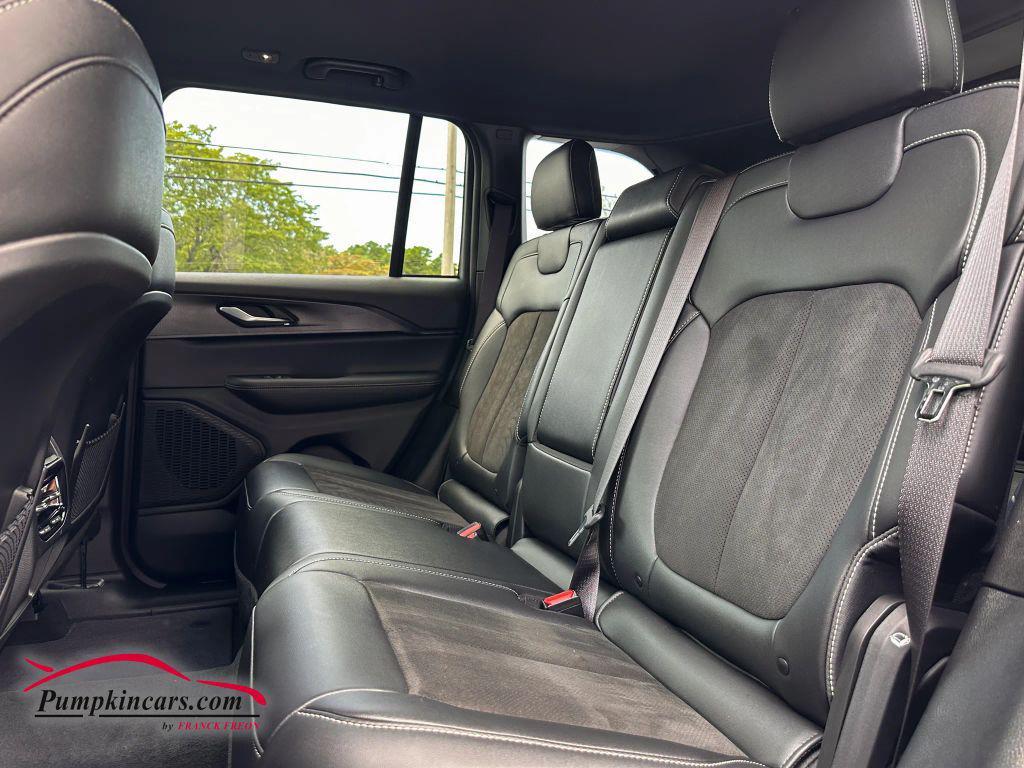 used 2023 Jeep Grand Cherokee car, priced at $34,995