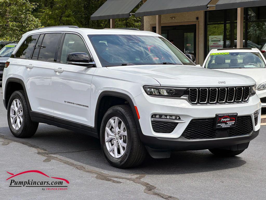 used 2023 Jeep Grand Cherokee car, priced at $34,995