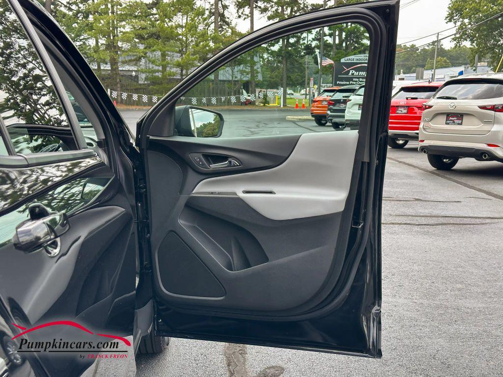 used 2023 Chevrolet Equinox car, priced at $21,995