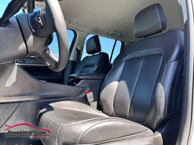 used 2023 Jeep Grand Cherokee car, priced at $35,495
