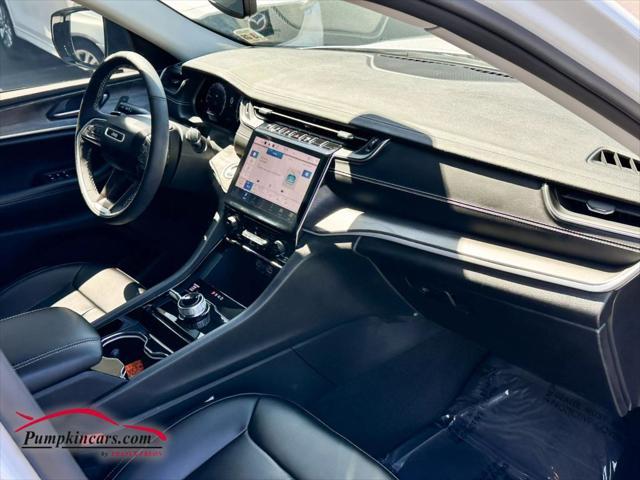 used 2023 Jeep Grand Cherokee car, priced at $35,495