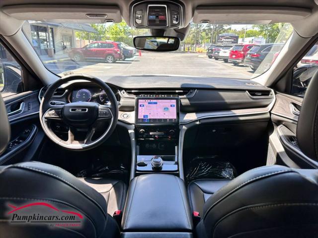 used 2023 Jeep Grand Cherokee car, priced at $35,495