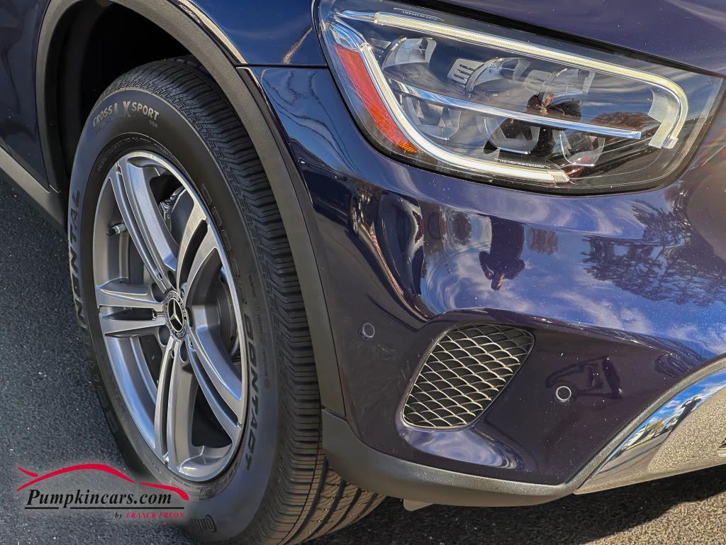 used 2022 Mercedes-Benz GLC 300 car, priced at $32,995