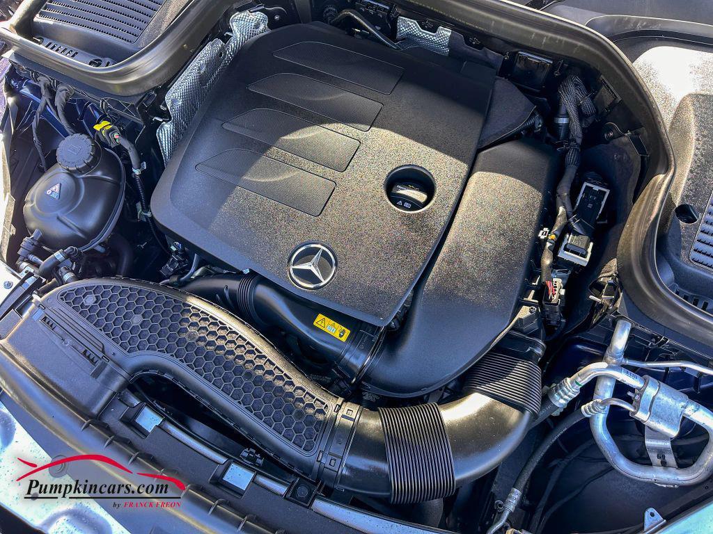 used 2022 Mercedes-Benz GLC 300 car, priced at $32,995