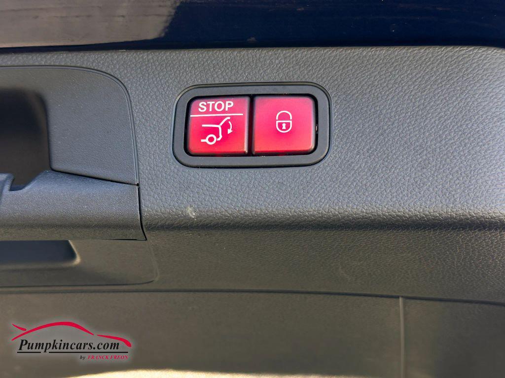 used 2022 Mercedes-Benz GLC 300 car, priced at $32,995