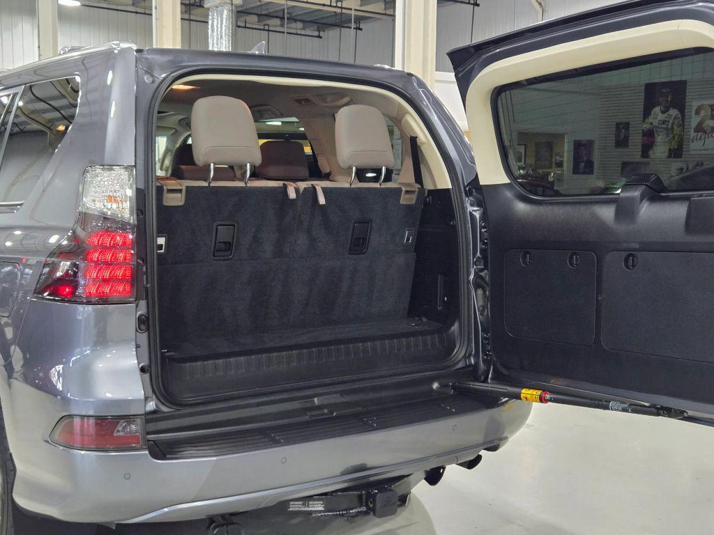 used 2021 Lexus GX 460 car, priced at $38,995