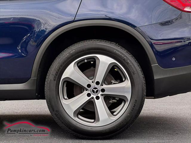 used 2022 Mercedes-Benz GLC 300 car, priced at $35,995