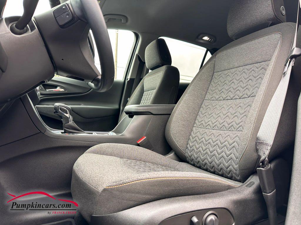 used 2024 Chevrolet Equinox car, priced at $23,995