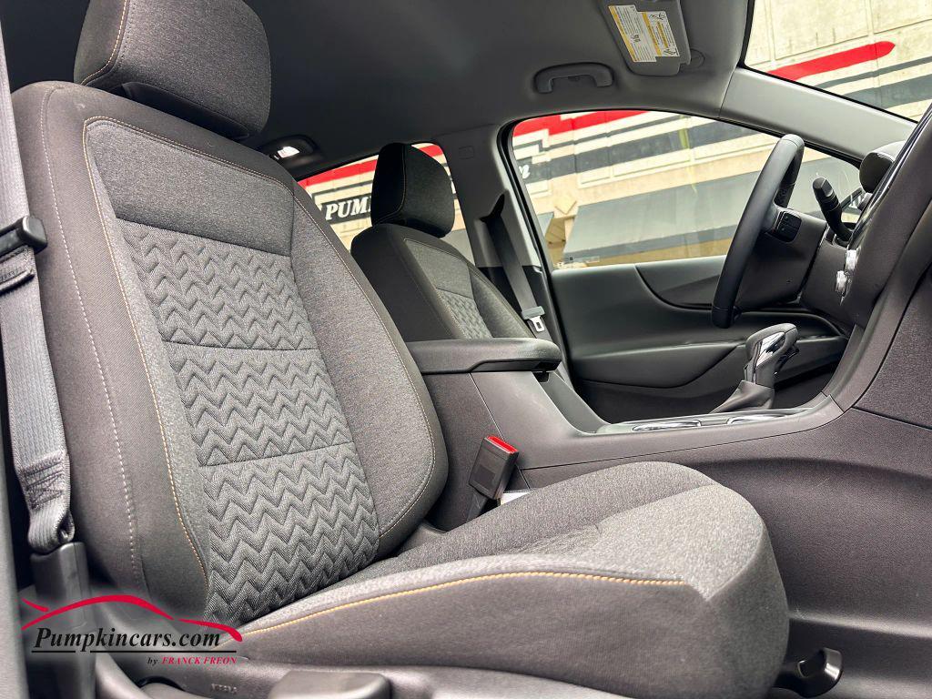 used 2024 Chevrolet Equinox car, priced at $23,995