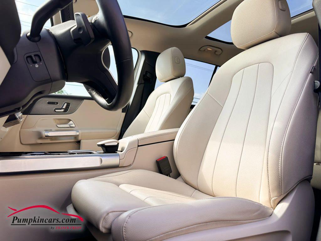 used 2022 Mercedes-Benz GLB 250 car, priced at $30,995