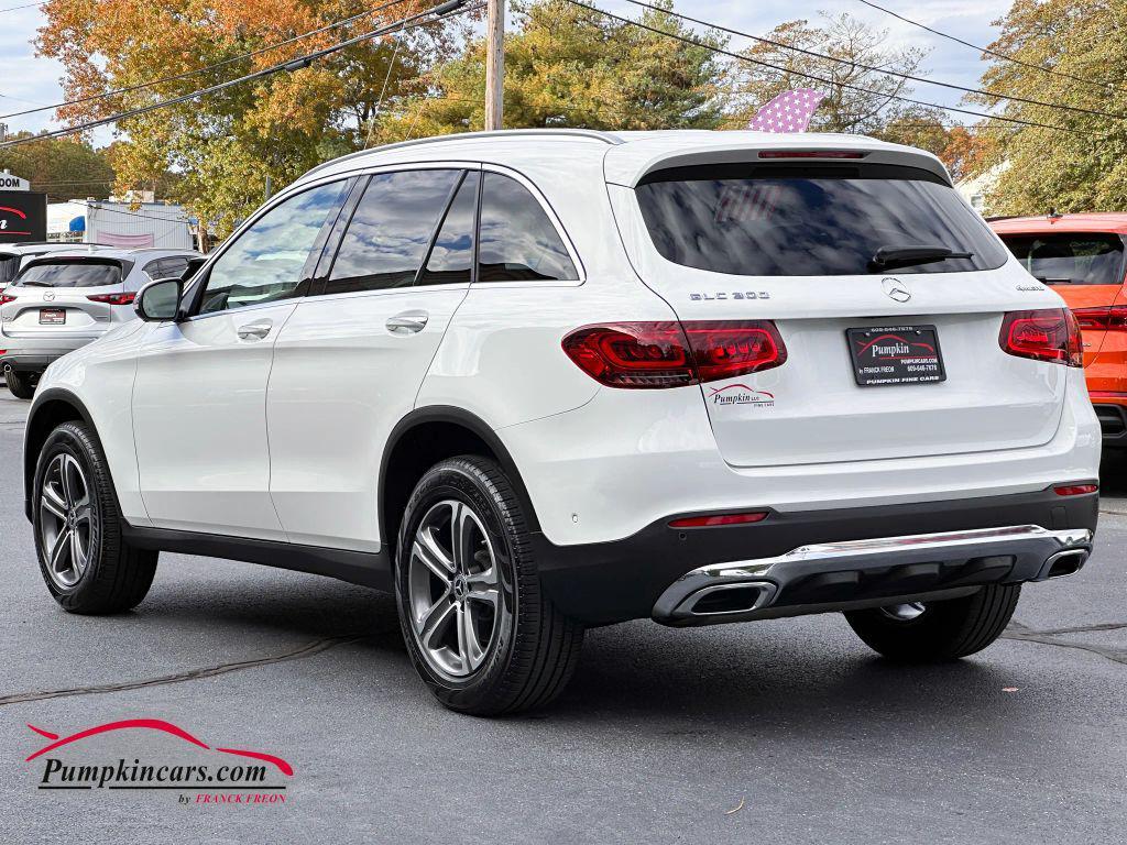 used 2022 Mercedes-Benz GLC 300 car, priced at $32,995