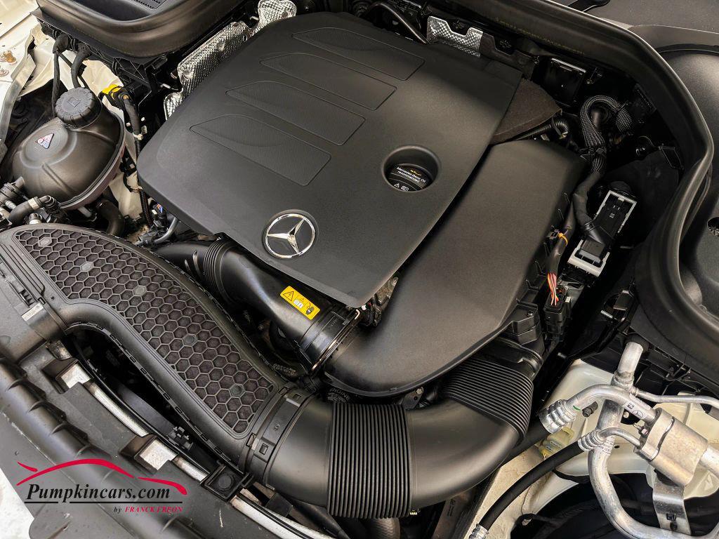 used 2022 Mercedes-Benz GLC 300 car, priced at $32,995