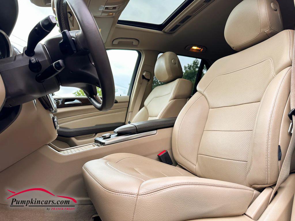 used 2015 Mercedes-Benz M-Class car, priced at $19,995