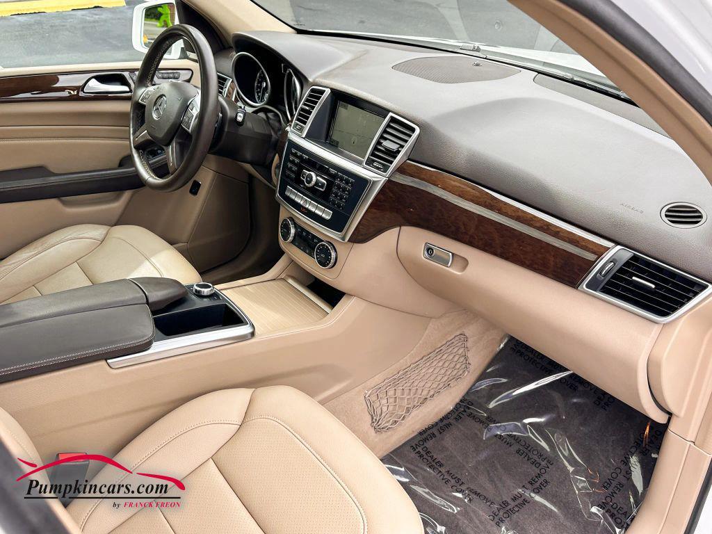 used 2015 Mercedes-Benz M-Class car, priced at $19,995