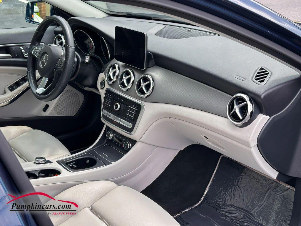 used 2020 Mercedes-Benz GLA 250 car, priced at $25,495