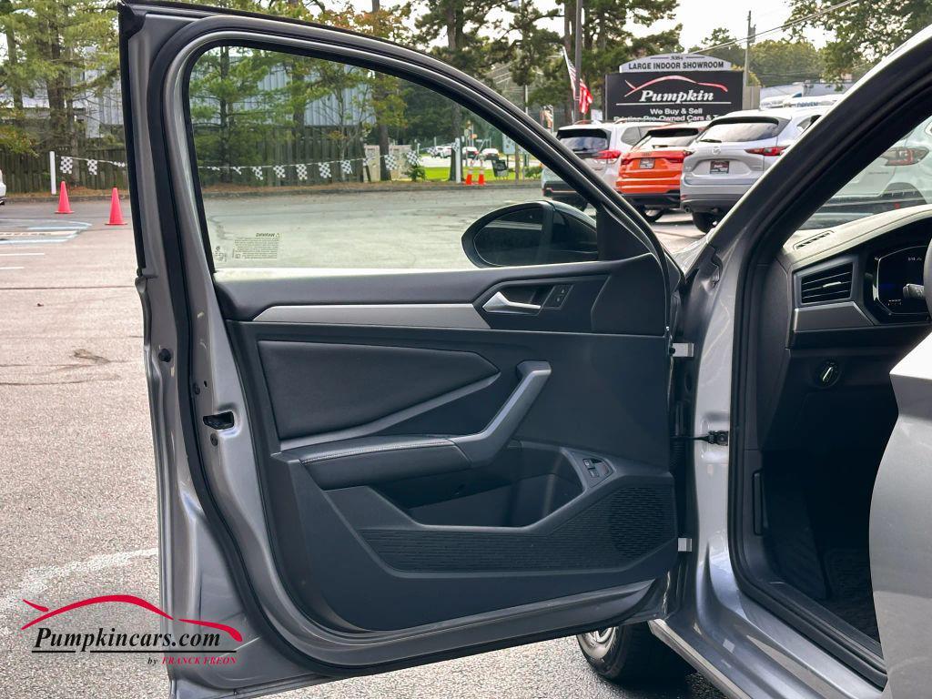 used 2022 Volkswagen Jetta car, priced at $17,495
