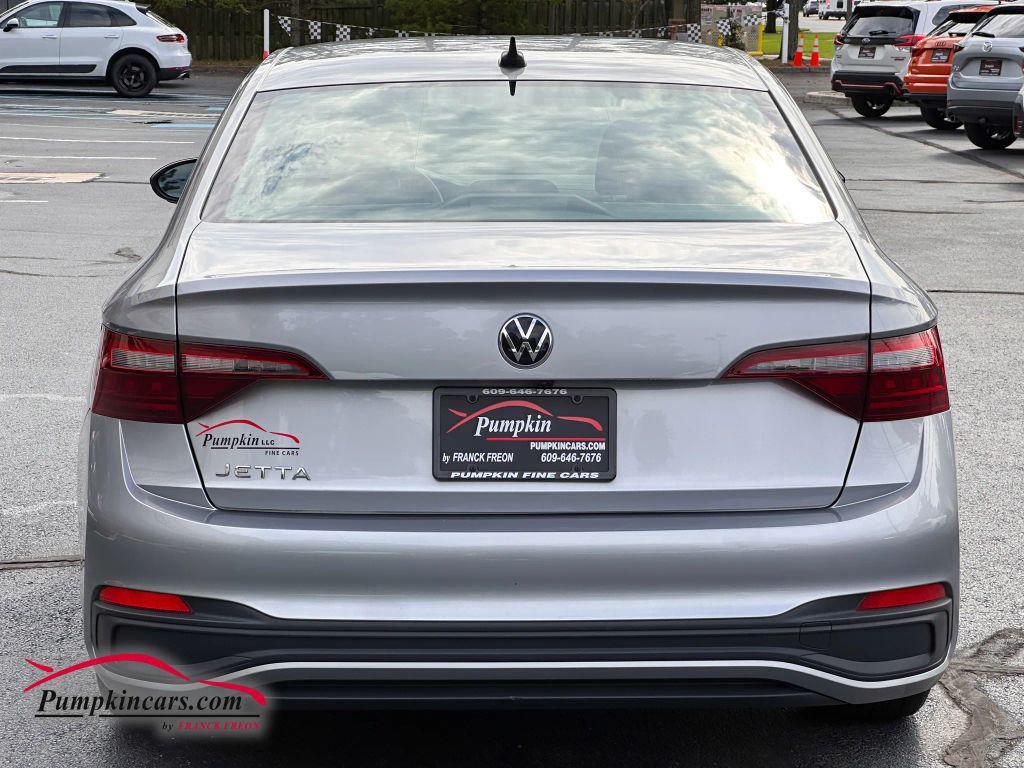 used 2022 Volkswagen Jetta car, priced at $17,495