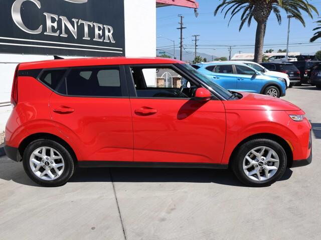 used 2021 Kia Soul car, priced at $10,995