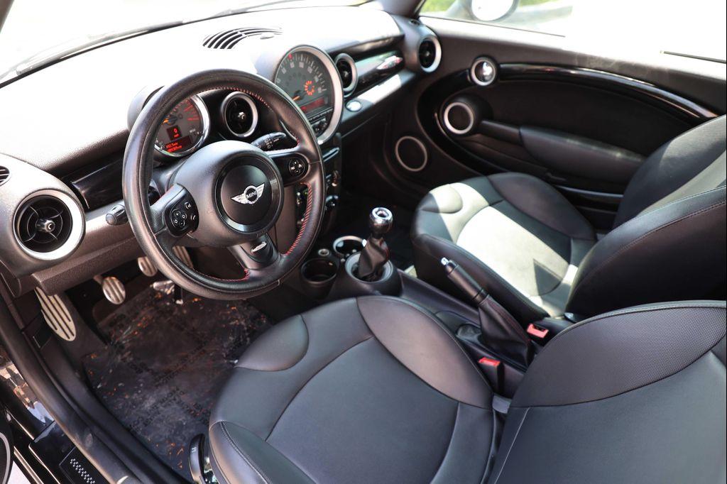 used 2013 MINI Hardtop car, priced at $12,995