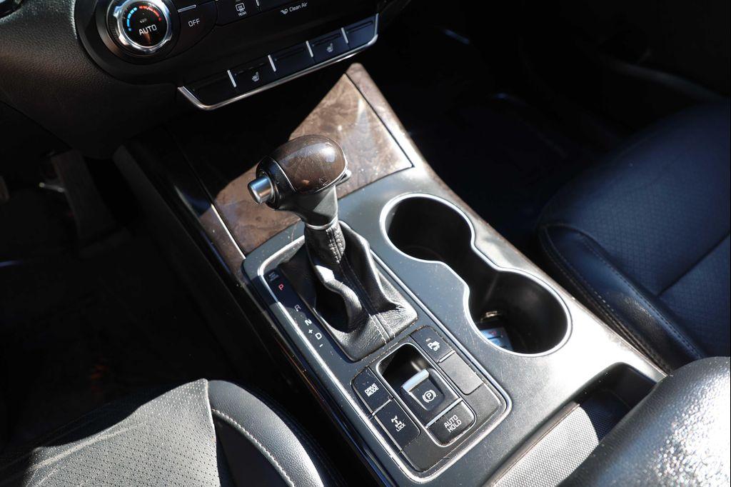 used 2017 Kia Sorento car, priced at $11,495