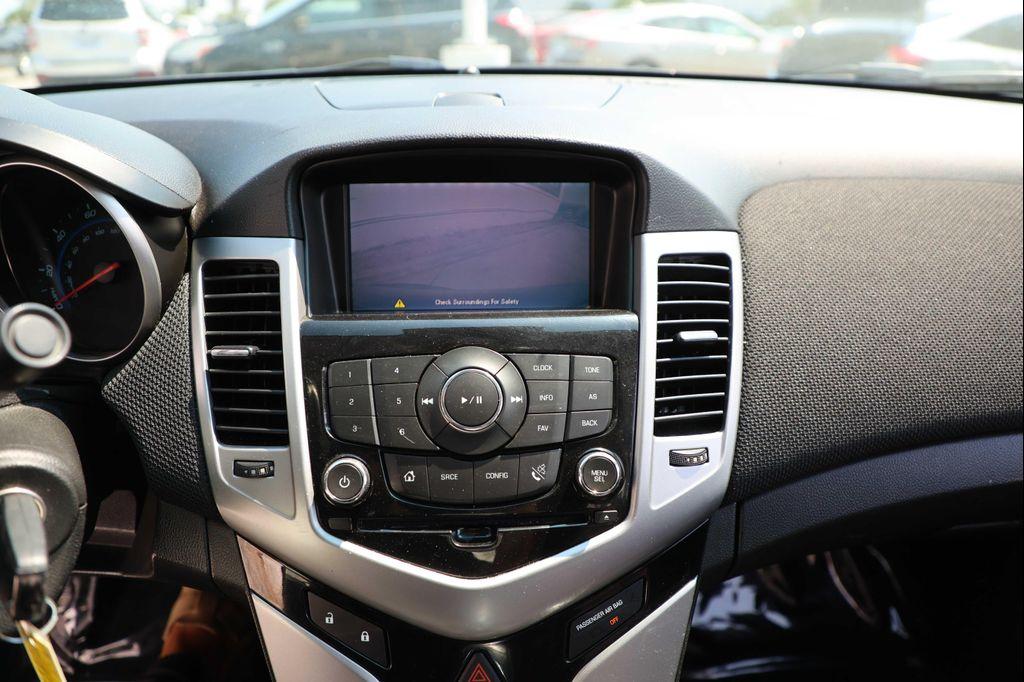 used 2014 Chevrolet Cruze car, priced at $5,495