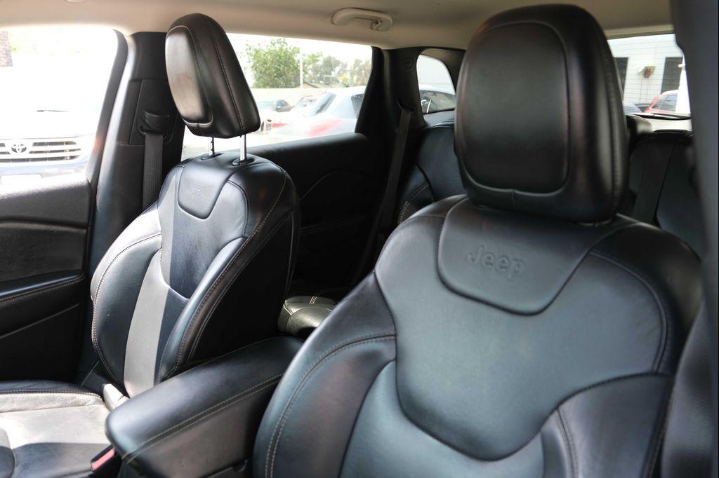 used 2016 Jeep Cherokee car, priced at $8,295
