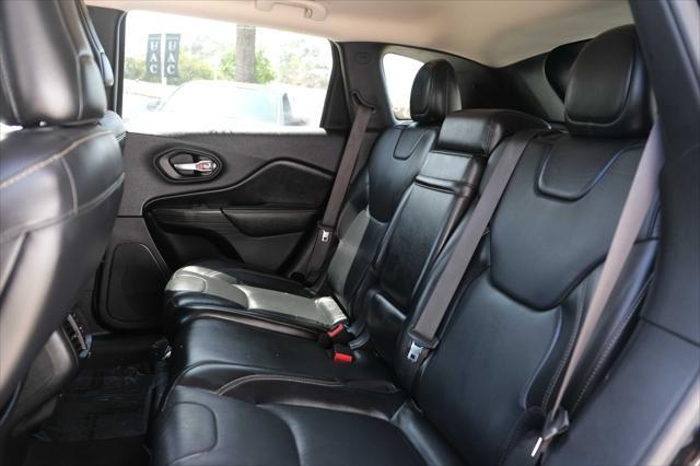 used 2016 Jeep Cherokee car, priced at $9,995