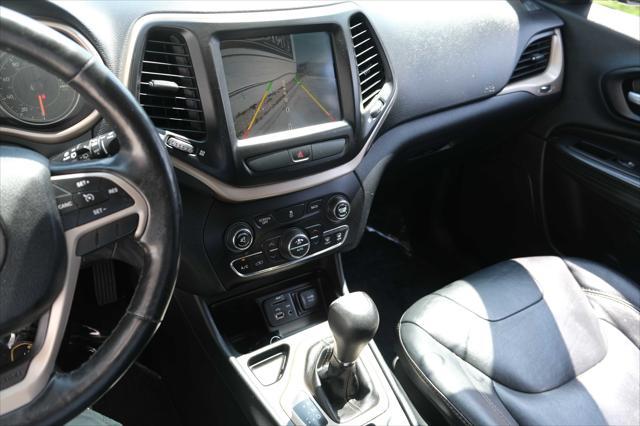 used 2016 Jeep Cherokee car, priced at $9,995