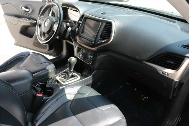 used 2016 Jeep Cherokee car, priced at $9,995