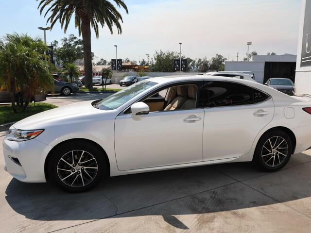 used 2017 Lexus ES 350 car, priced at $15,995