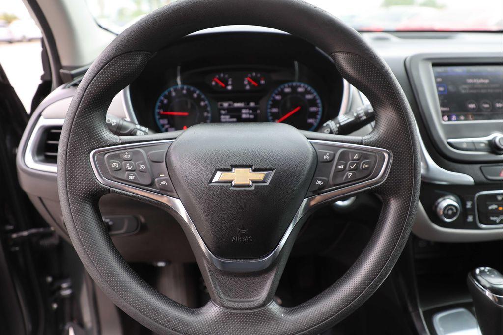 used 2021 Chevrolet Equinox car, priced at $10,995