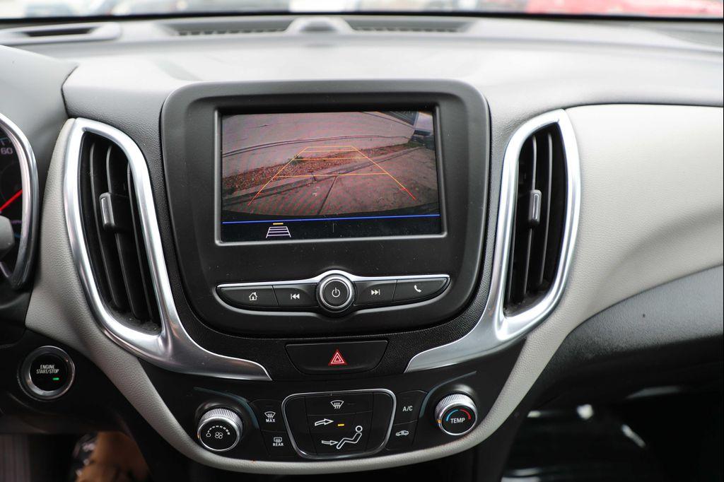 used 2021 Chevrolet Equinox car, priced at $10,995