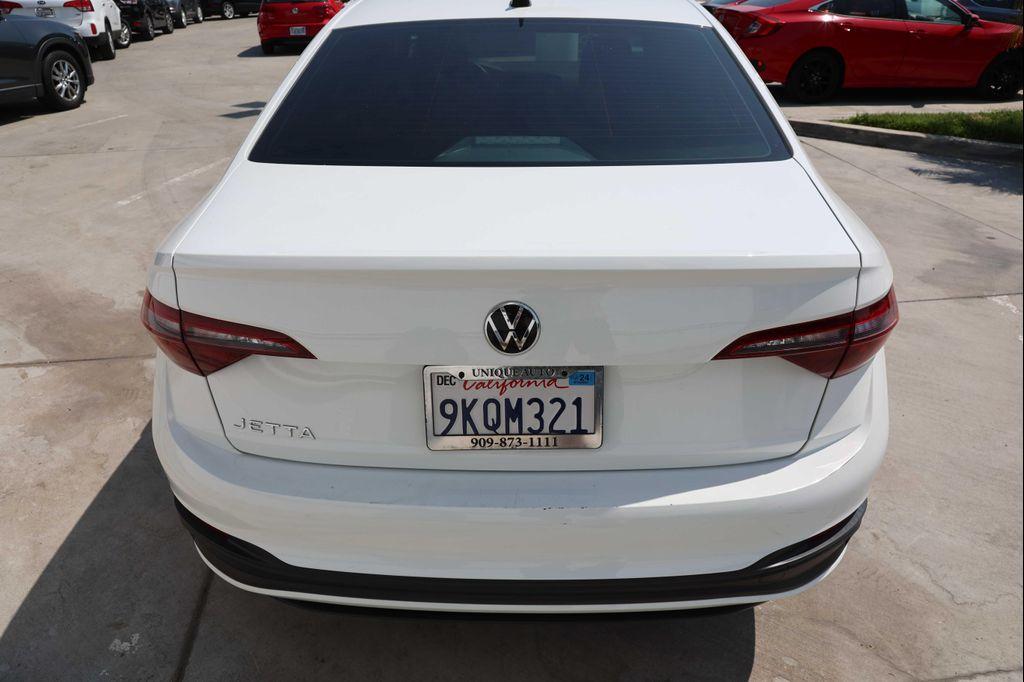 used 2024 Volkswagen Jetta car, priced at $18,995