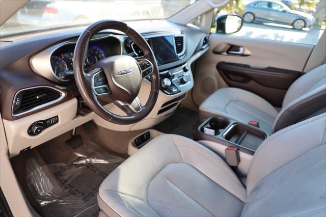 used 2018 Chrysler Pacifica car, priced at $10,995