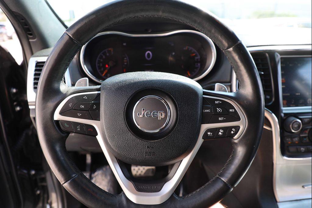 used 2015 Jeep Grand Cherokee car, priced at $10,495