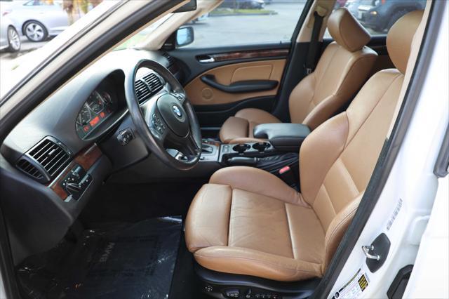 used 2005 BMW 330 car, priced at $7,495
