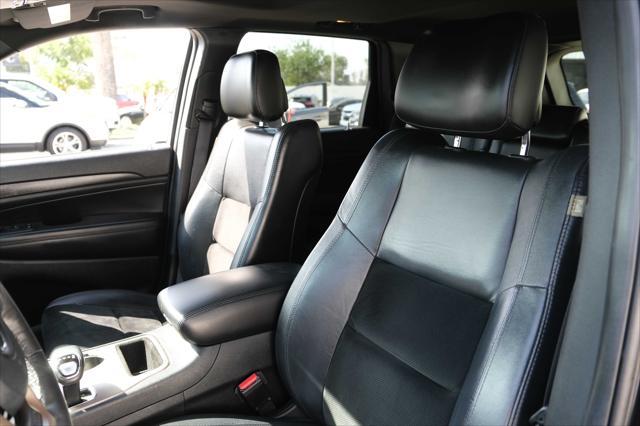 used 2015 Jeep Grand Cherokee car, priced at $9,995