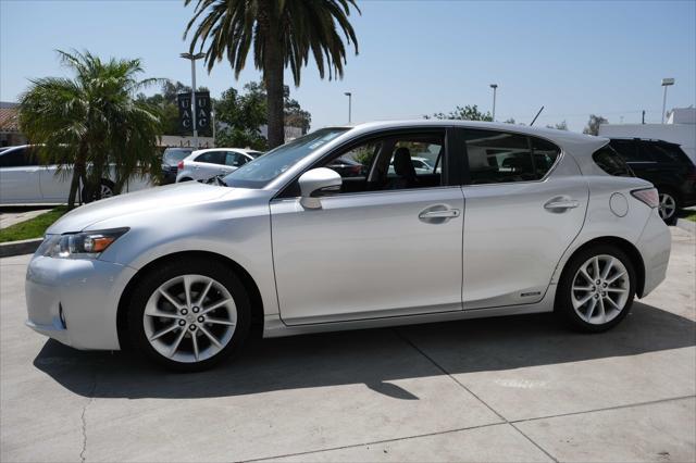 used 2013 Lexus CT 200h car, priced at $9,495