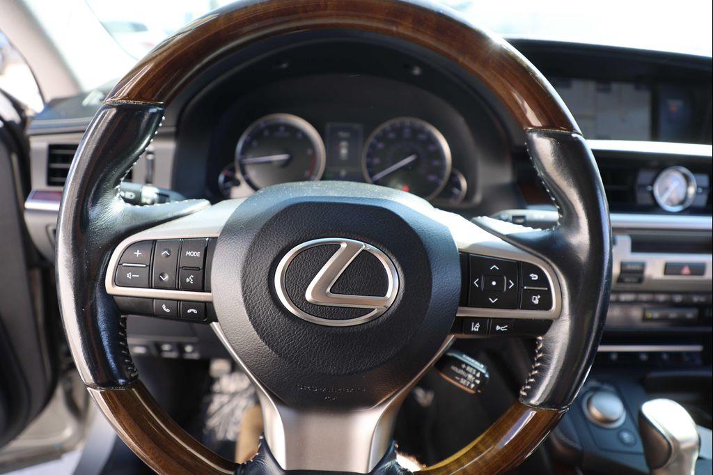 used 2016 Lexus ES 350 car, priced at $17,395