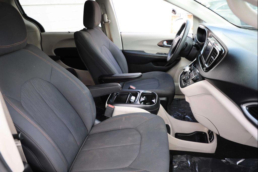 used 2018 Chrysler Pacifica car, priced at $13,495