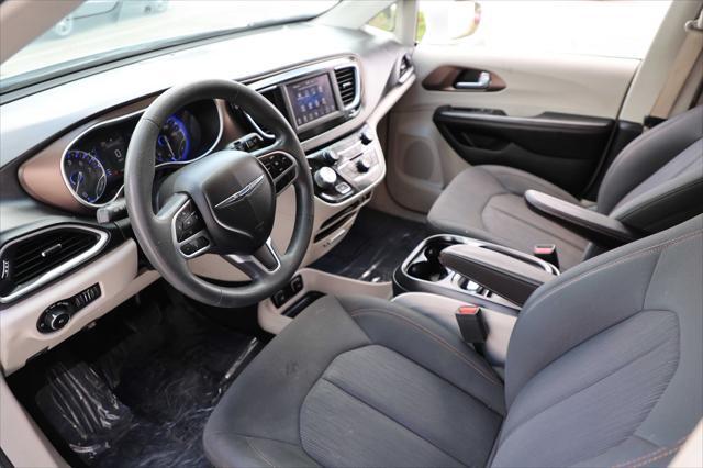 used 2018 Chrysler Pacifica car, priced at $13,995