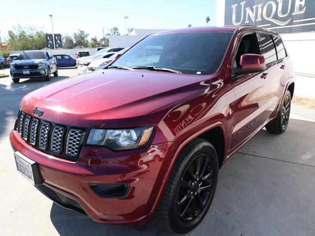 used 2017 Jeep Grand Cherokee car, priced at $14,495