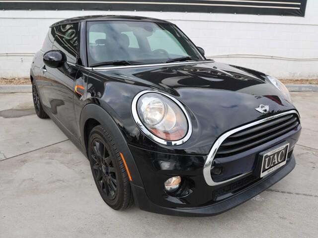 used 2018 MINI Hardtop car, priced at $7,995