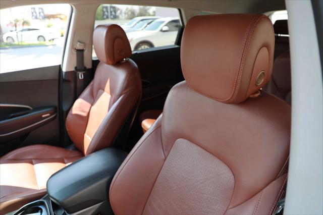 used 2014 Hyundai Santa Fe car, priced at $9,495
